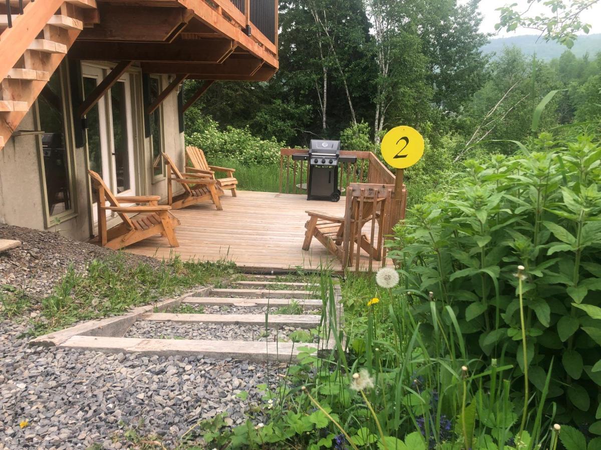 Chalets Les Chanterelles De Forillon L'Anse-au-Griffon Exterior photo